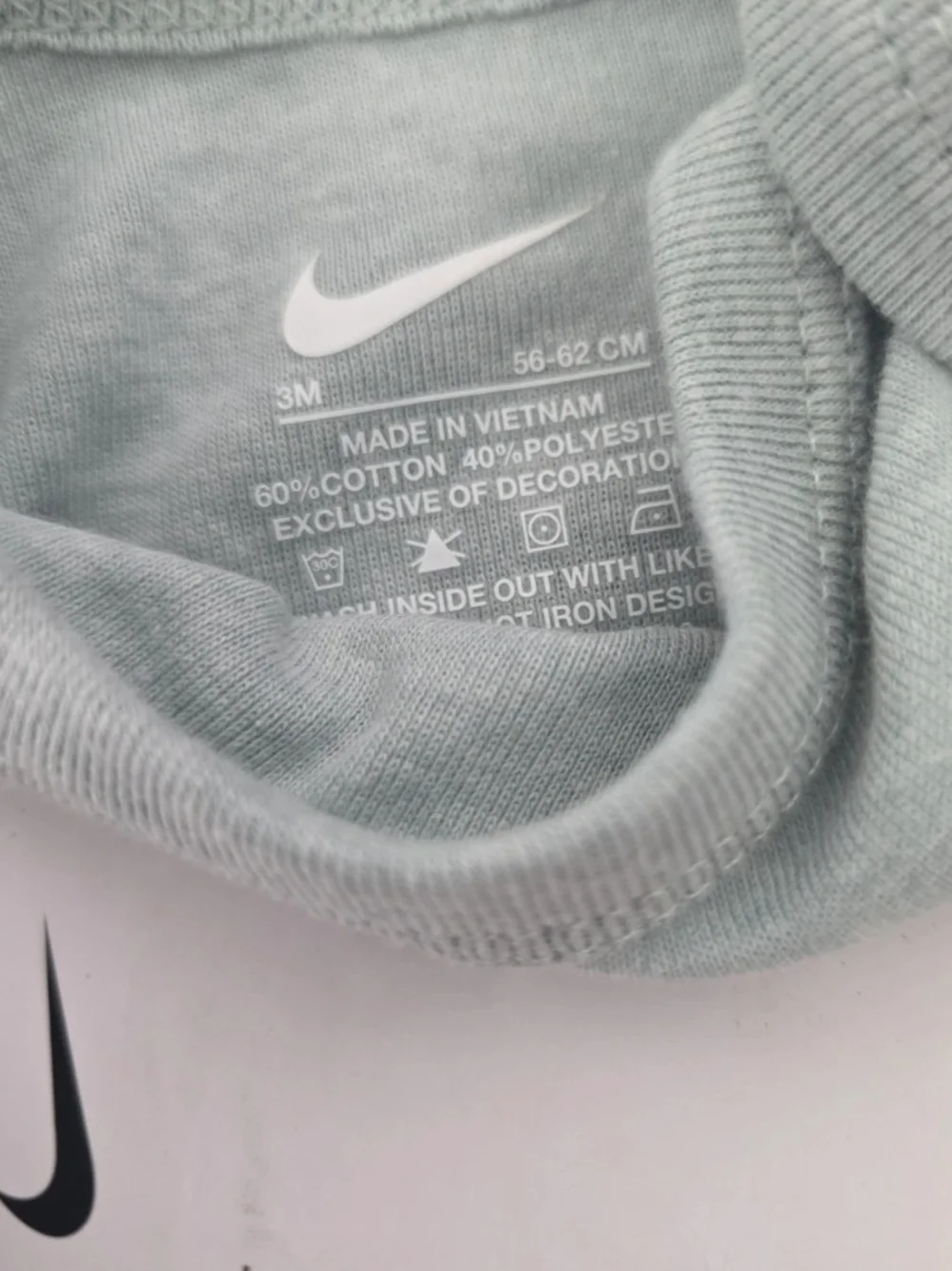 Nike 3-Pack Baby Bodysuits - White, Beige Pattern, Sage Green